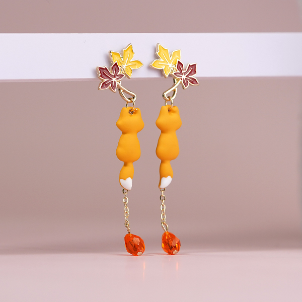 STK910 可愛狐狸系列-趣味楓葉 耳針/無耳洞黏貼式耳環