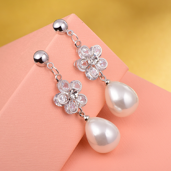 優雅甜美珍珠花瓣 耳針/無耳洞黏貼式耳環