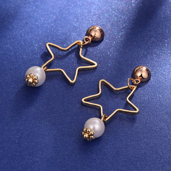 童趣簍空星星珍珠 無耳洞黏貼式耳環