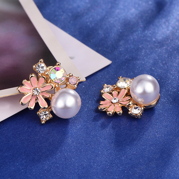 珍珠雛菊鑲鑽 無耳洞黏貼式耳環