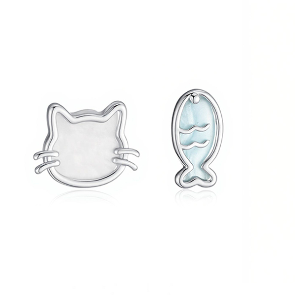 萌貓戲魚不對稱 耳針/無耳洞黏貼式耳環